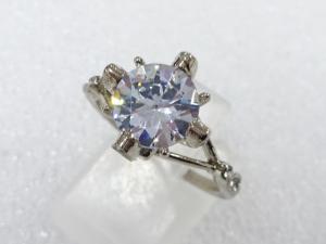 クリスタル　指輪(15号)